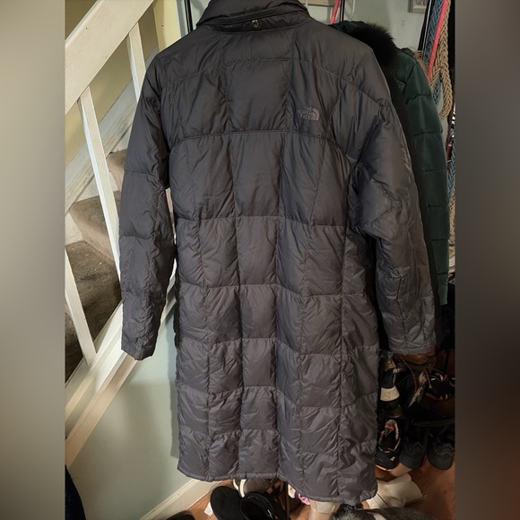 The North Face Charcoal Puffer Jacket - Picture 3 of 3